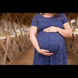 Jessica Simpson Maternity Dress